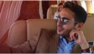 انقلب السحر على الساحر.. "محتال تيندر" يقع ضحية احتيال