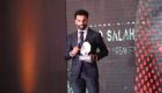 من طباخ لرئيس نادٍ.. كيف تغير محمد صلاح بعد 10 سنوات في أوروبا؟