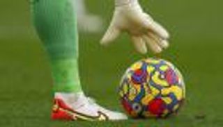 بسبب أوكرانيا.. قرار حاسم من الصين بشأن مباريات الدوري الإنجليزي