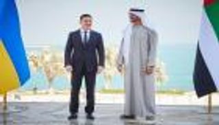 محمد بن زايد: الإمارات حريصة على التسوية السلمية لأزمة أوكرانيا