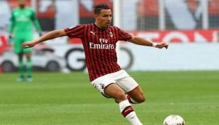 إسماعيل بن ناصر لاعب ميلان الإيطالي