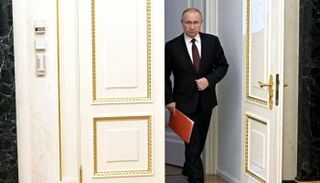 أرصدة البنوك الروسية في مرمى العقوبات.. 