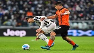 يوفنتوس ضد سبيزيا