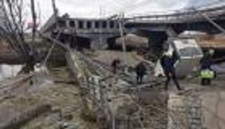 بوتين يجري محادثات مع ماكرون.. وفشل الممر الإنساني بماريوبول