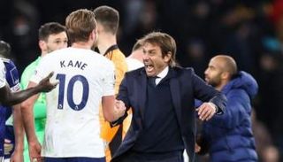 فريق توتنهام