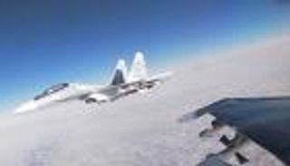 "المطار السري".. لعبة قط وفأر أمريكية روسية في الصراع الأوكراني