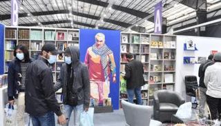 صورة قاسم سليماني في معرض بيروت للكتاب