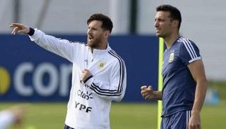 ليونيل ميسي وليونيل سكالوني