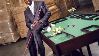 كلايد بيزلي.. رحلة نجاح من السجن إلى نادي المليونيرات