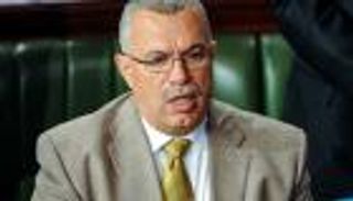 إخوان تونس يقتحمون مكتب عميد المحامين.. ما علاقة نور الدين البحيري؟