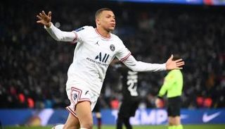 كيليان مبابي نجم باريس سان جيرمان