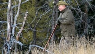 الرئيس الروسي فلاديمير بوتين خلال رحلة صيد- أرشيفية