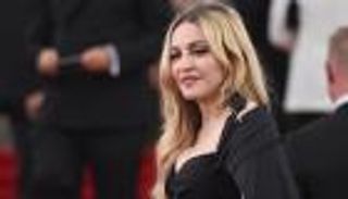 مادونا تصدم الجمهور في أحدث ظهور.. نجمة البوب دون "فوتوشوب"