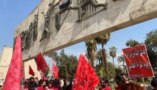 نساء العراق يحتلفن في عيدهن العالمي وسط بغداد