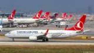 عاصفة ثلجية تاريخية ونادرة.. الخطوط التركية تلغي رحلات مطاري إسطنبول وصبيحة غوكشن