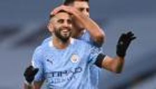 رجل اللحظة.. محرز "التاريخي" الأفضل في مانشستر سيتي