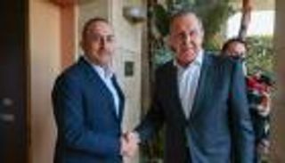 وزيرا خارجية روسيا وأوكرانيا على طاولة واحدة لأول مرة منذ الحرب