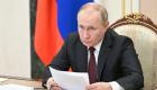 روسيا بريئة والغرب السبب.. بوتين يعلق على قفزة أسعار النفط