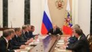 روسيا توسع قائمة "حظر التصدير".. أكثر من 200 سلعة والحبوب والسكر