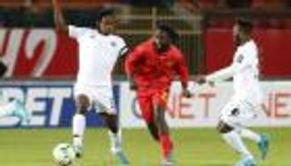 ما هي القنوات الناقلة لمباراة الهلال والمريخ وكيف تشاهد البث المباشر؟