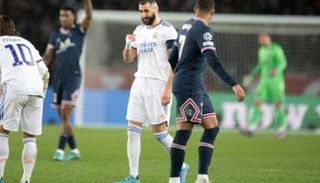 كريم بنزيما مهاجم ريال مدريد