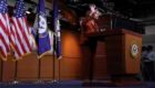 "لتزويد أوكرانيا بأسلحة".. أمريكا تقر ميزانية جديدة بـ14 مليار دولار