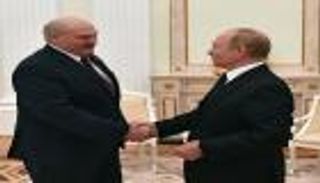 أول رئيس يزور روسيا منذ بداية الحرب مع أوكرانيا