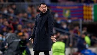 تشافي هيرنانديز مدرب برشلونة