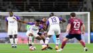 كودجو يصنع الحدث.. العين يحسم كلاسيكو الوحدة بهدف عكس عقارب الساعة