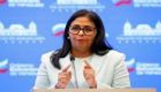 "تقارب بدون التزام".. فنزويلا تأمل "تطوير" الحوار مع أمريكا