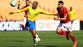 من مباراة الفريقين في جنوب أفريقيا