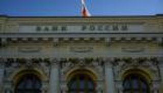 تكلفة العقوبات.. تجميد 300 مليار دولار من احتياطيات روسيا 