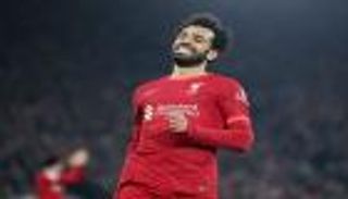 صدمة في ليفربول.. محمد صلاح مهدد بالغياب عن قمة الدوري الإنجليزي