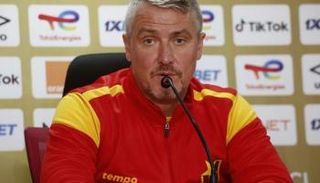 لي كلارك مدرب المريخ السوداني 