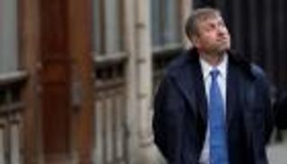 ضربة أوروبية "مباشرة" لمالك نادي تشيلسي.. تجميد الأصول خلال ساعات