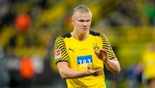 إيرلينج هالاند نجم فريق بروسيا دورتموند