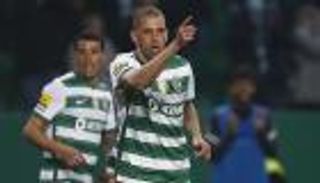 هدف جديد.. إسلام سليماني يواصل التوهج قبل مباراة الجزائر والكاميرون