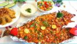 طريقة عمل السمك السنجاري.. وماذا يقدم إلى جانبه؟