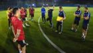 صور.. منتخب الإمارات يبدأ رسم خطة خطف بطاقة المونديال