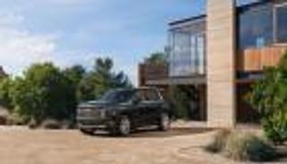 "Tahoe" و"Yukon" و"Wagoneer".. صراع المواصفات والأسعار بين 3 عمالقة