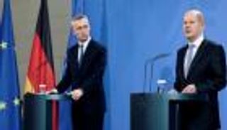 الحرب بأوكرانيا.. الناتو يضغط وبريطانيا تنشر "سيف السماء" وروسيا تهدد