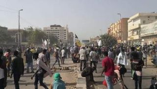 جانب من مظاهرات اليوم بالخرطوم