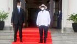 موسفيني يدعو لحوار شامل لحل الأزمة بالسودان 