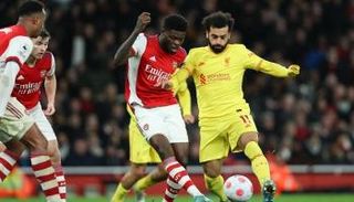 صلاح في لقاء أرسنال وليفربول