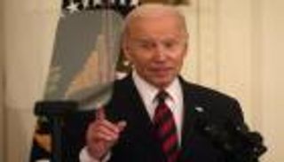 زلات بايدن.. هفوات تحرج الرئيس