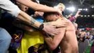 بسبب بديل بن رحمة.. بكاء وتوقف عن النطق في ليلة إقصاء إشبيلية (فيديو)