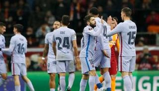 الفرق المتأهلة إلى ربع نهائي الدوري الأوروبي 2022