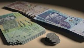 عملات معدنية وورقية من الدرهم المغربي - أرشيفية