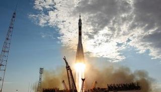 لحظة انطلاق صاروخ سويوز 