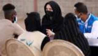 3 أيام في اليمن.. ماذا شاهدت أنجلينا جولي؟